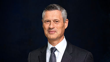 Portraitfoto von Staatssekretär Bernd Krösser