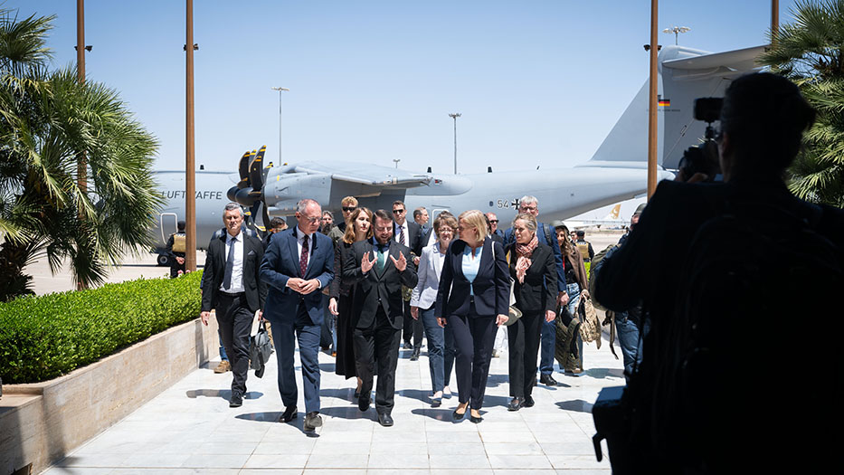 Ankunft von Bundesinnenministerin Nancy Faeser und ihrem österreichischen Amtskollegen Gerhard Karner Ankunft von Bundesinnenministerin Nancy Faeser und ihrem österreichischen Amtskollegen Gerhard Karner